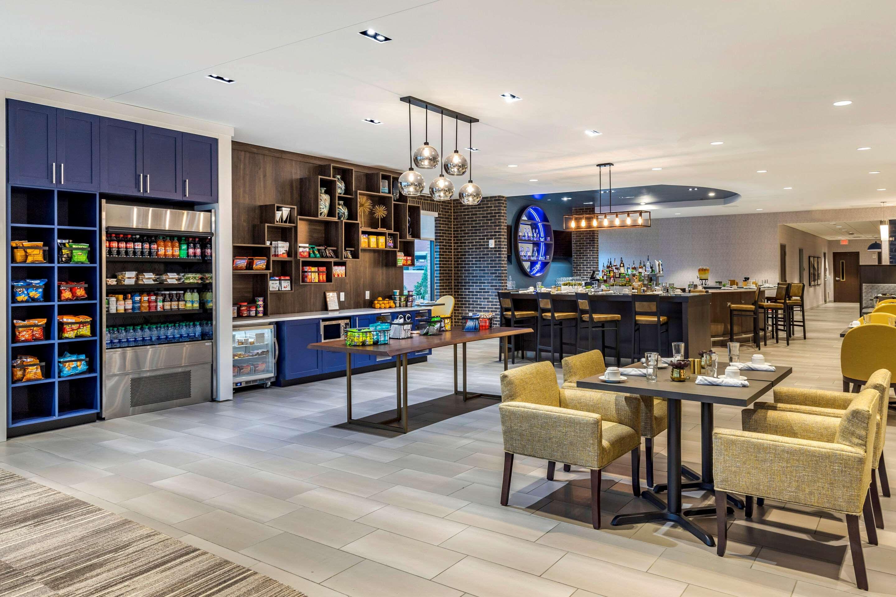 Cambria Hotel Rock Hill - University Center エクステリア 写真