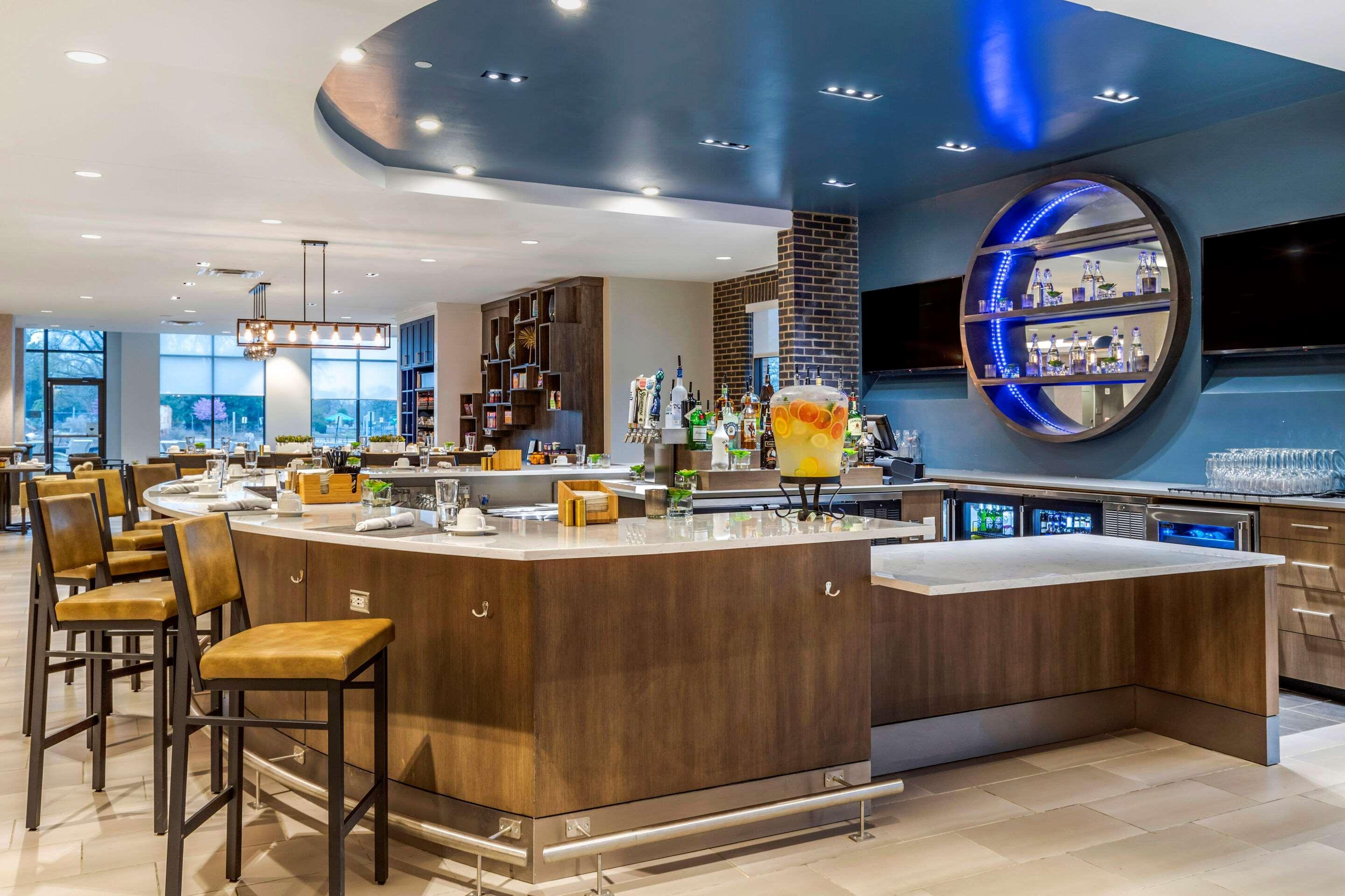 Cambria Hotel Rock Hill - University Center エクステリア 写真