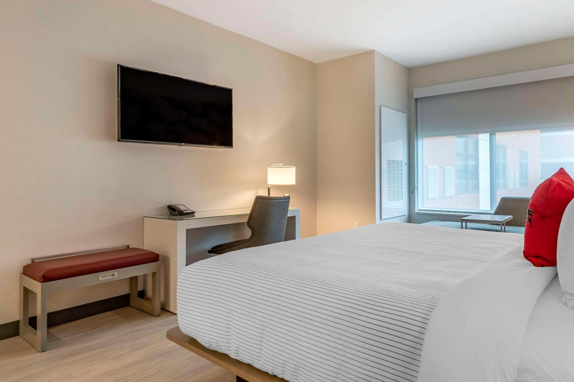 Cambria Hotel Rock Hill - University Center エクステリア 写真