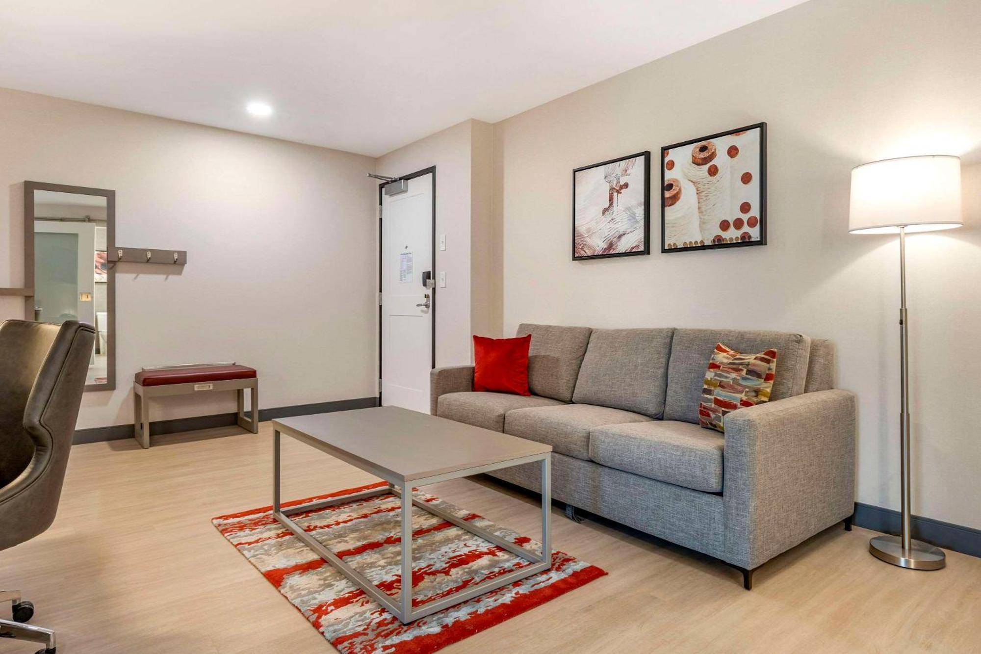 Cambria Hotel Rock Hill - University Center エクステリア 写真